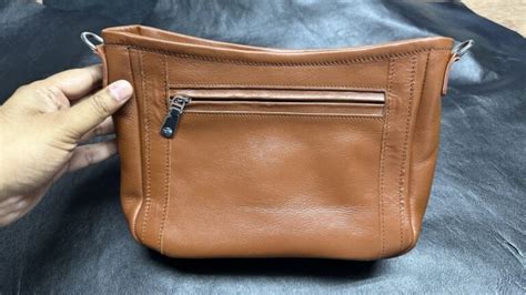 how to remove creases from leather bags.